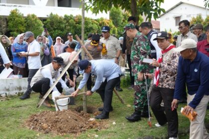 15f9c802 8e41 4464 ab2f f5b4a85499d4 Sedang