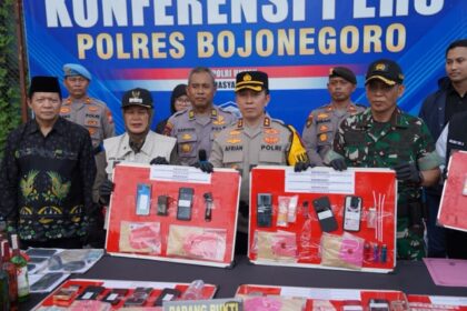 Fc5b1515 7865 48bc b7bd b1573ab8c287 Sedang