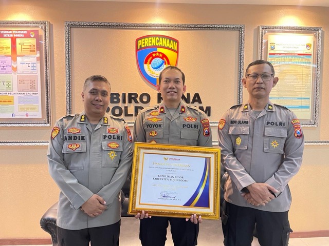 210fb190 454a 4e04 9a13 60555833d972 Sedang