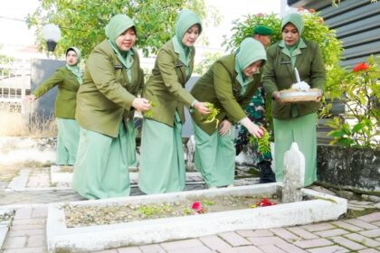 3ee69543 8797 45b1 87f7 b14b18324145 Sedang