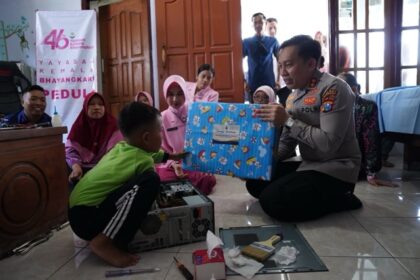 Ffb9c952 2464 4a95 a966 8e7b485ed628 Sedang