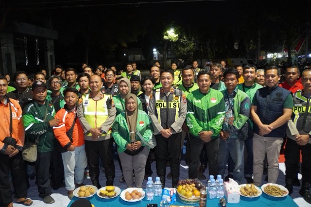 1160121b 6110 4aa3 b9ee 2fb518b7eb69 Sedang