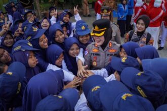 6857f3e0 4eeb 416e a90c 73c2f2744465 Sedang